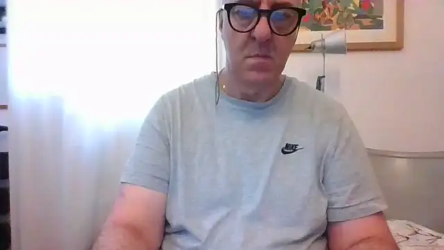ANONIMO7735 webcam