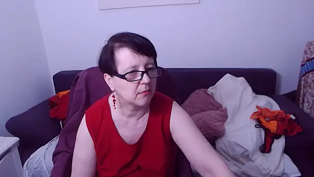 ChristaRose live cam on StripChat