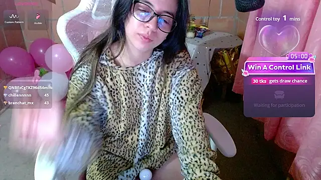 Maggie_Fox3 live cam on StripChat