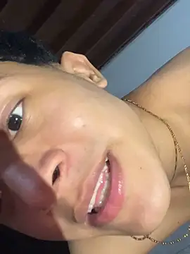 Yeff_26 live cam on StripChat