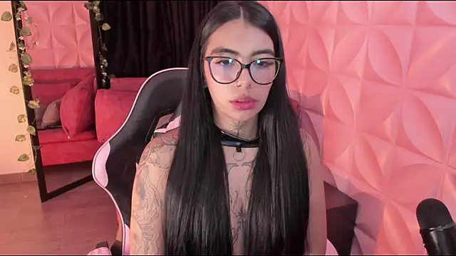 NattGomez live cam on StripChat