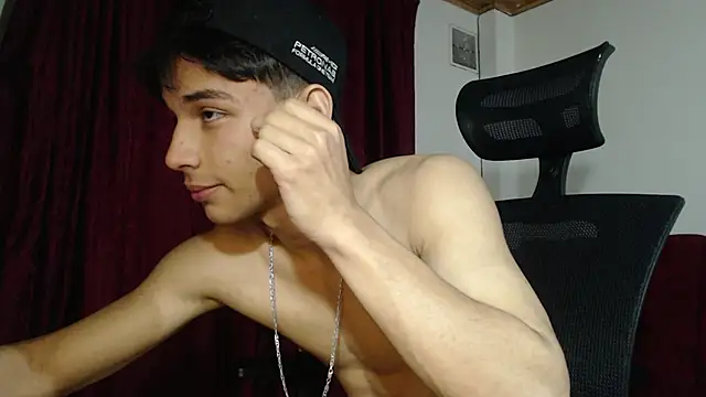 marck-pro (M twink) - Masturbation + Cum + Oil Body 🫦👅🍆💦