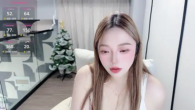 Amara-66 live cam on StripChat