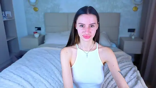 Snow_WhiteeeX live cam on StripChat