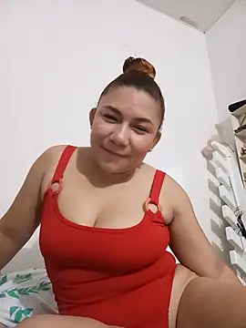 Luna_Morch live cam on StripChat