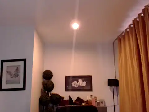 Goddess_Pleasure live cam on StripChat