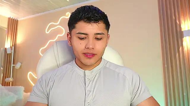 MatiasKorn live sex cam