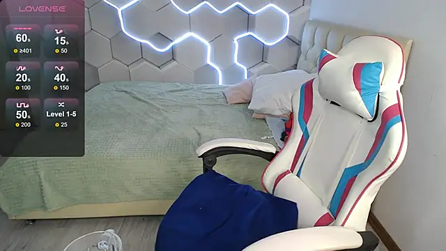 aliicemeow webcam