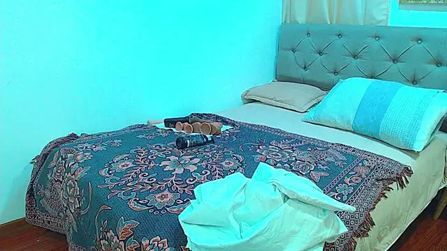 sasi_luna webcam