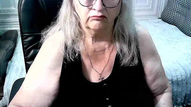 LolkaAlyss webcam