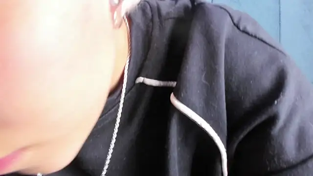 Megan_Thompson_ webcam