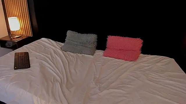 twodolls18 webcam