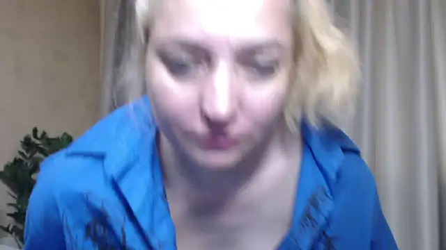 sweetpussy13 webcam
