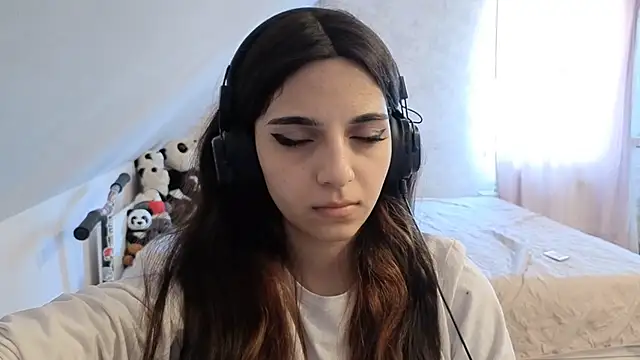 Blissmissataeses webcam