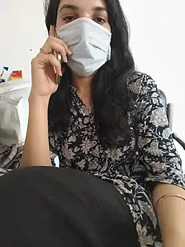 zoya_baby_ live cam on StripChat
