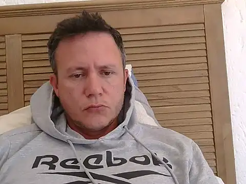 TroyDieselXXX webcam