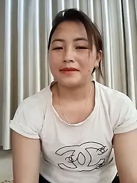buddy-sexy live cam on StripChat
