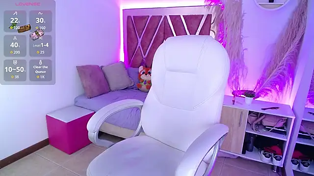 Elizabeth_Evans1 webcam