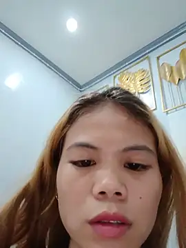 Sexxie_Ella22 live cam on StripChat