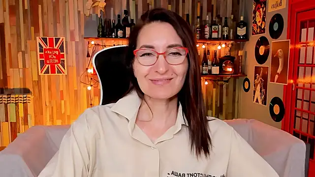 UnaTerra live cam on StripChat