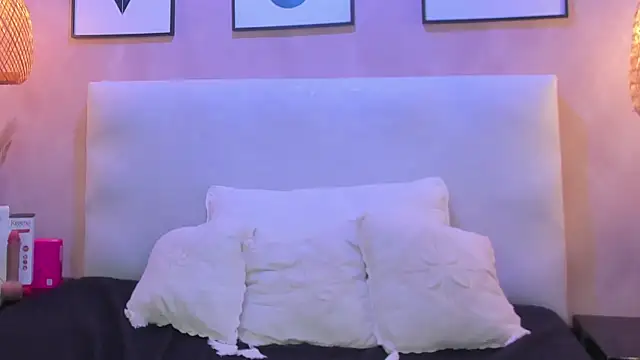 Piinksoul149 webcam