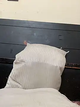 manish2022 webcam