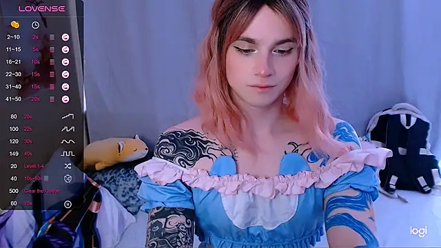 Alice_Hells webcam