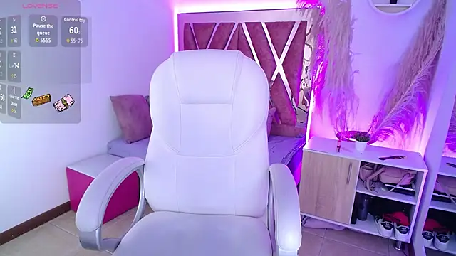 Elizabeth_Evans1 webcam