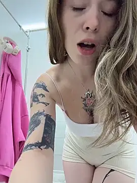 mini_moona webcam