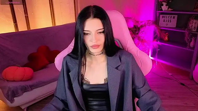 Kelly__Bunny live cam on StripChat