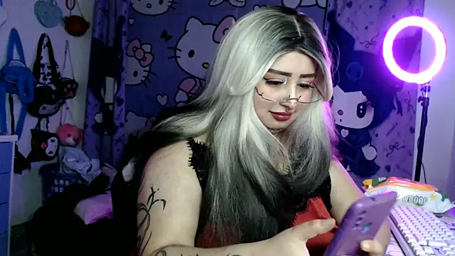 lussyevans24 webcam