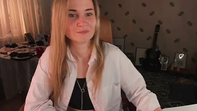 MiaSparkes webcam