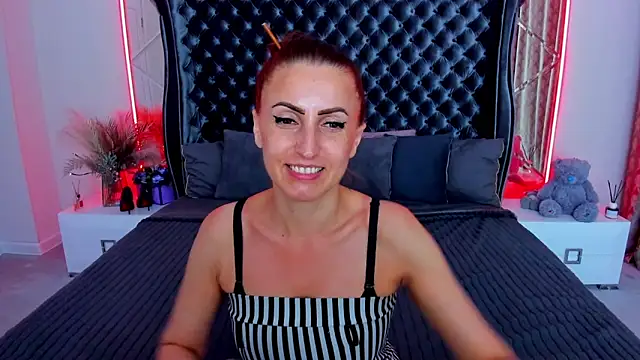 Rebecca_Diamond webcam