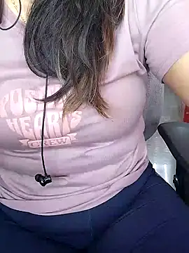 QueenHaryanaa live sex cam