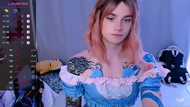 Alice_Hells webcam