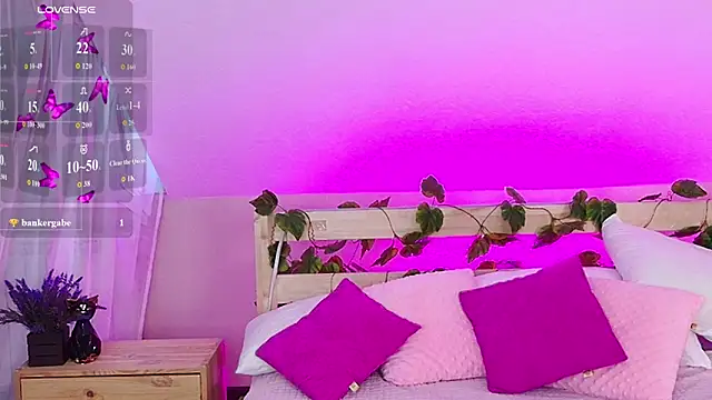 Liann_Stark live cam on StripChat
