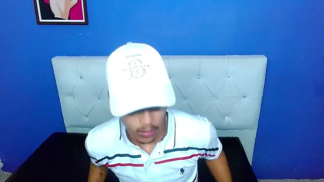 Angel_foxc13 webcam