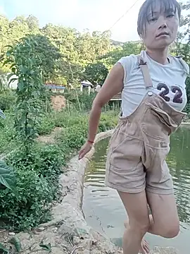 Linda-yiyi webcam