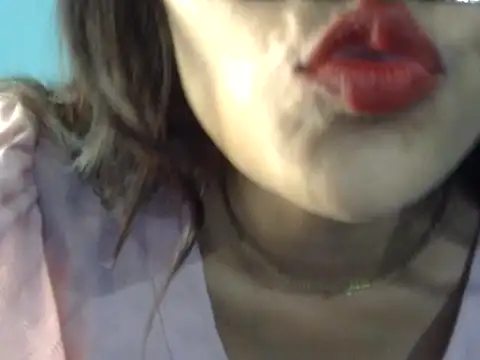 Nataliya__356 live cam on StripChat