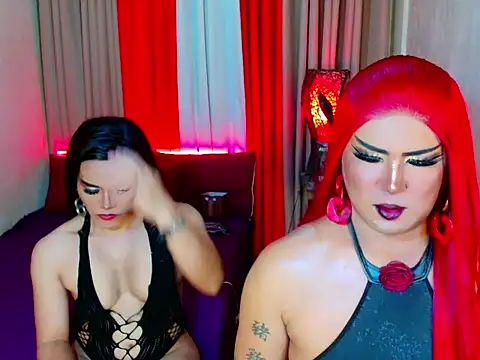 Wildest_Slave_Huntress webcam