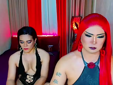 Wildest_Slave_Huntress webcam