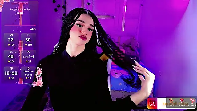 Sophiaa_doll_ webcam