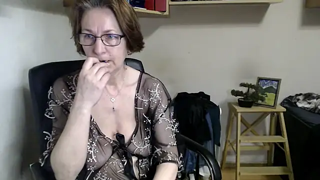katemodel webcam
