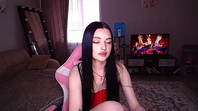 yoursLina webcam