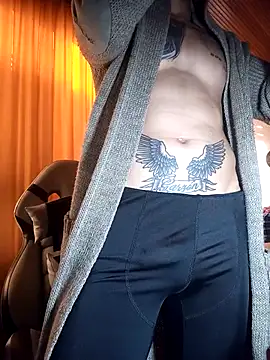 sebastian_horny webcam