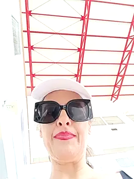 RebeccaNoble webcam