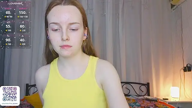 bae_cake_ webcam