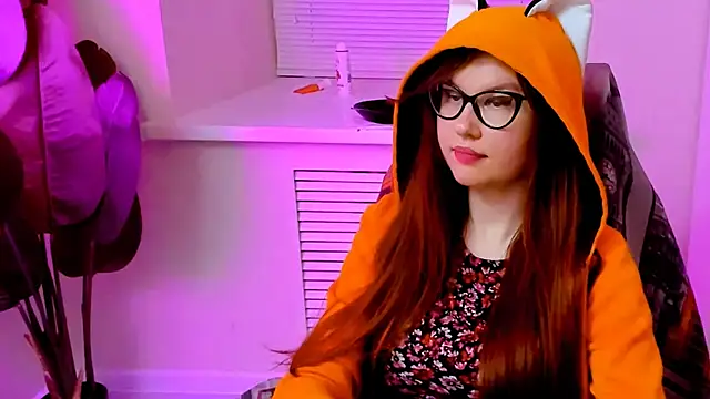 CarolGiggly webcam