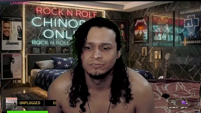 chino_roz webcam