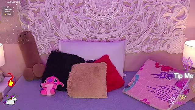 MalaikaBrown webcam